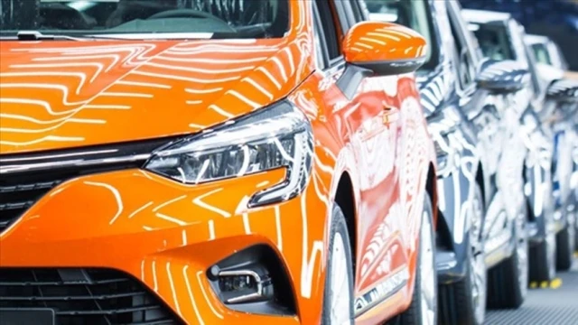 Otomobil ve hafif ticari araç pazarı arttı