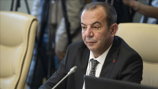 Tanju Özcan görevden uzaklaştırıldı