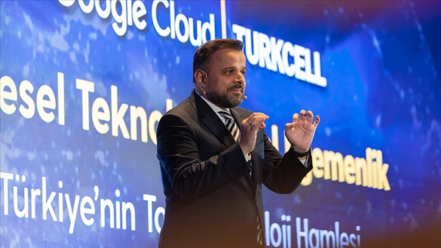 Turkcell 2025'te 17,8 milyar lira kar elde etti