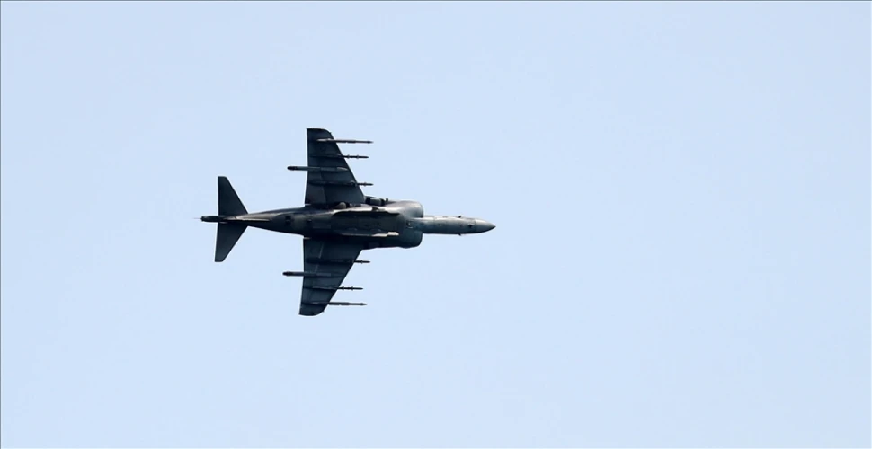 ABD, Avrupa ile Orta Doğu'ya savaş uçakları sevk etti