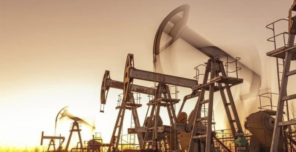 Artan gerilim petrolü 100 doların üzerine taşıdı