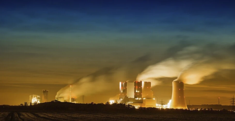 Dünyada 10 enerji projesinden 7'si "temiz" kaynaklı