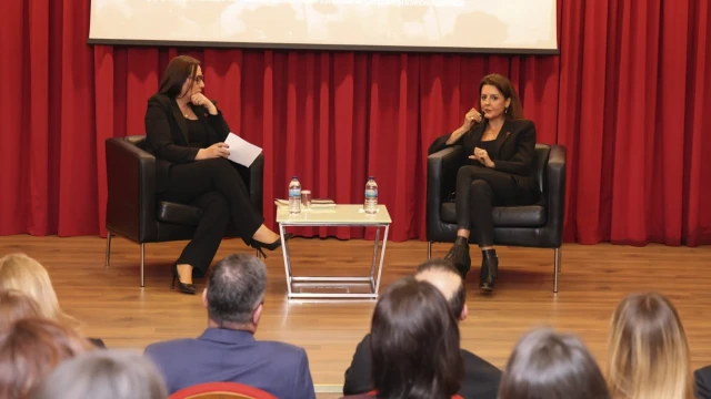 Güçlenen Kadın, Değişen Dünya