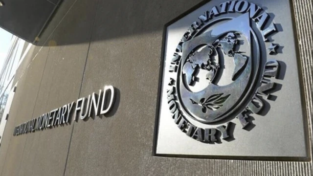 IMF küresel kamu borcunun artacağını söylüyor