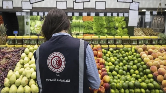 Meyve ve sebzedeki fahiş fiyat artışına ceza