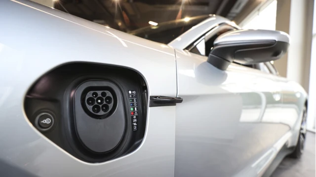 Elektrikli ve hibrit otomobil satışları 150 bin sınırına yaklaştı