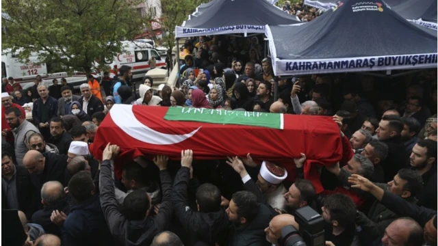 Kahramanmaraş'taki okul saldırısında yaralanan öğrenci 18 günlük yaşam mücadelesini kaybetti