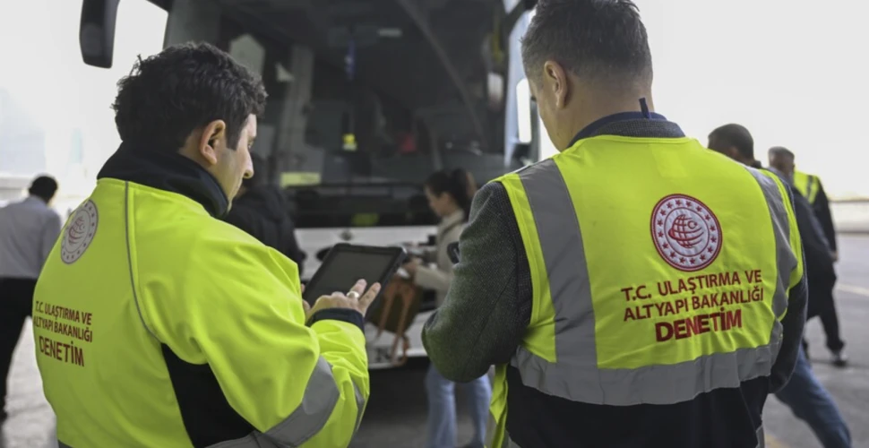 Otobüs seferlerine fahiş fiyat ve korsan taşımacılık denetimi