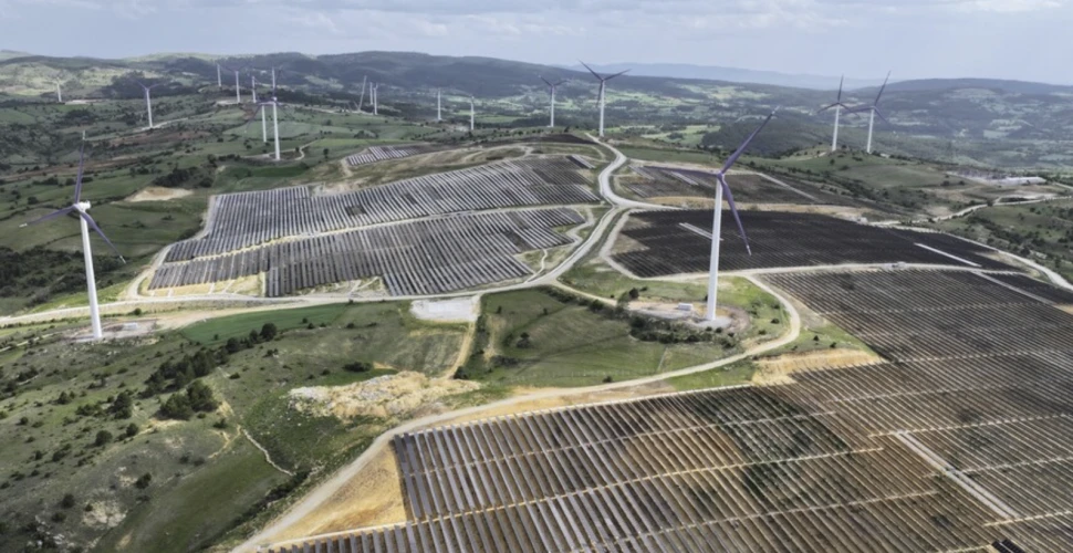 Küresel enerji yatırımları 3,4 trilyon dolara ulaşması bekleniyor