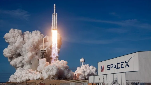 SpaceX'in hisseleri yüzde 37 yükseldi