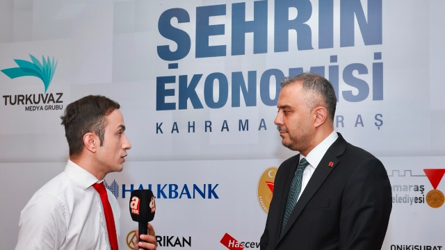 Başkan Toptaş, Şehrin Ekonomisi Zirvesi’nde Onikişubat’ın kalkınma vizyonunu anlattı