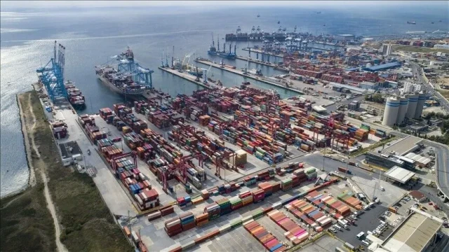 Dış ticaret 773 milyar liraya ulaştı