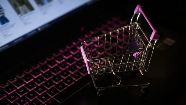 e-ticaret gönderilerine 3 avro gümrük vergisi