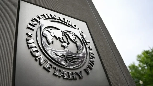 IMF küresel ekonomik büyüme tahminini düşürdü