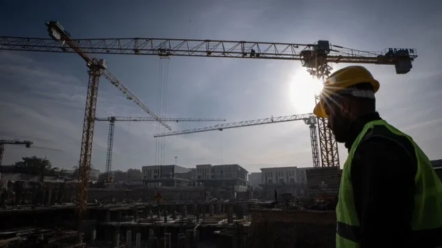 İnşaat üretim endeksi yüzde 3 azaldı