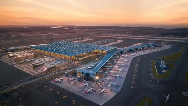 İstanbul havalimanları neredeyse 78 ilin nüfusunu ağırladı