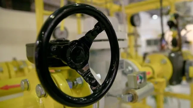 Avrupa'da gaz fiyatları yüzde 5'e yakın geriledi