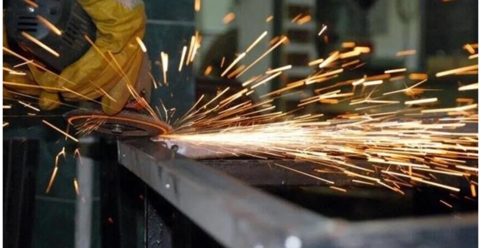 İngiltere'de imalat PMI en düşük seviyede