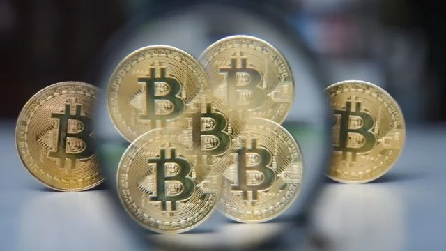 Kripto paraların borsalarda işlem görmesine izin verildi