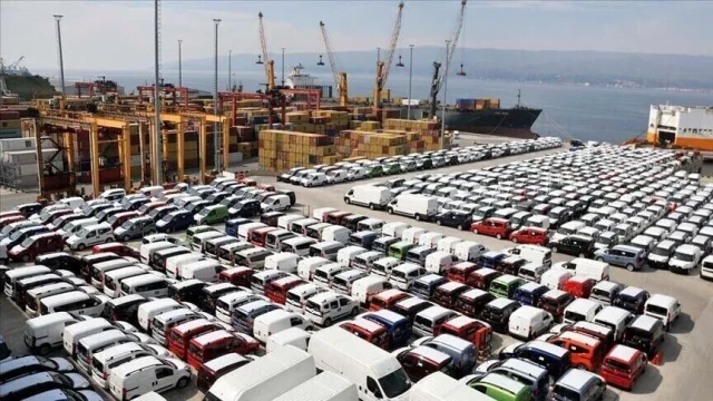 Otomotiv endüstrisi ihracatla ilk sırada yer aldı