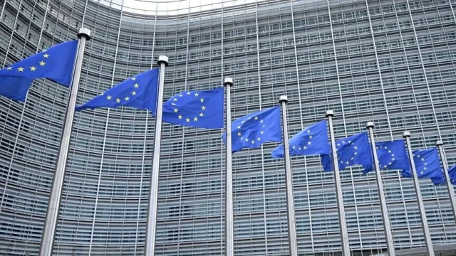 AB, kamu ihalelerinde Avrupa şirketlerine öncelik verecek