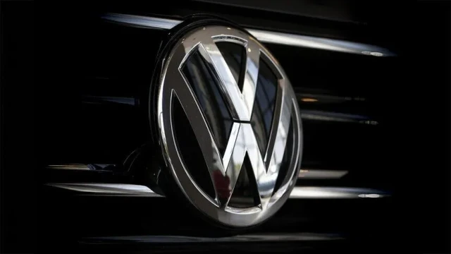 Alman sendikası Volkswagen yönetimine uzlaşı çağrısı