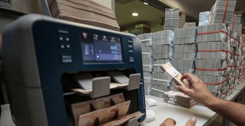 Bankacılık sektörünün hacmi 28,2 trilyon lira geriledi
