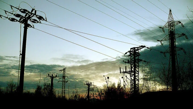 Elektrik şebekelerinde 330 GW'lık kapasite açılabilir