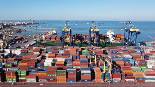 Limanlarda elleçlenen yük miktarı 369,8 milyon ton oldu