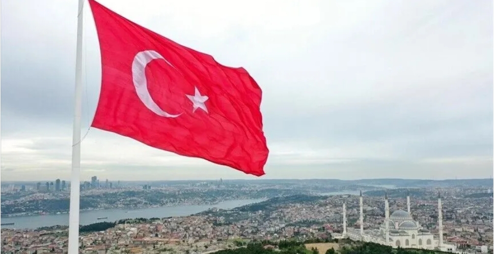 Türkiye'de kamu yatırımlarına öncelik verilecek