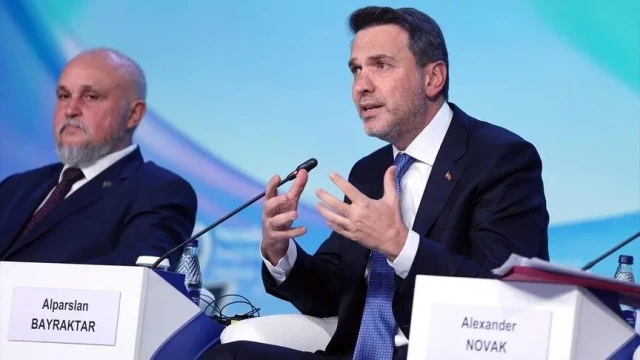 Bakan Bayraktar, enerjide işbirliği şart