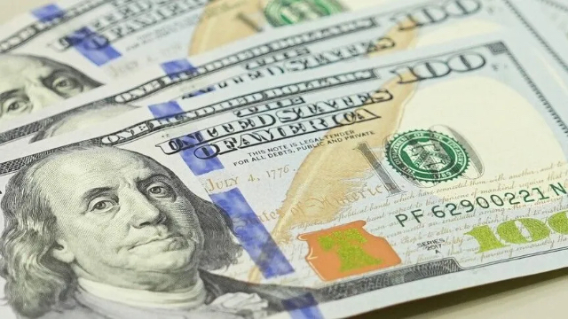 Güçlü dolar ara seçimler öncesinde Trump'ın elini zayıflatabilir