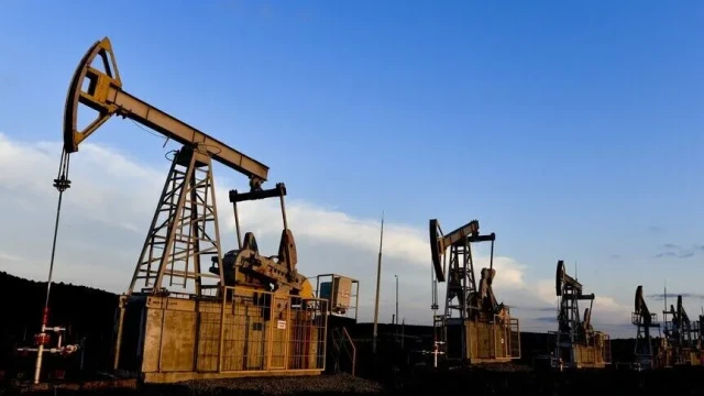 Putin, dünyaya petrol tedarik etmeye hazır