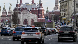 Rus otomobil sektörü faizler, yaptırımlarla zorlanıyor