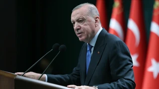 Türkiye, gelecek asrını şekillendirecek çok çetin mücadele yürütmekte