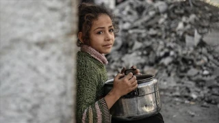 673 milyon kişi açlıkla karşı karşıya