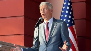 Benzin fiyatlarının düşeceğini savundu