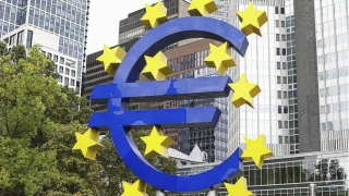 Avro Bölgesi şubat ayında dış ticaret fazlası verdi