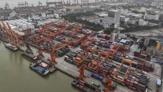 Çin'in dış ticaret fazlası en düşük seviyeye indi