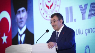 Uzun Süreli Bakım Sigortası çalışmalarını sürdürüyoruz