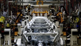Almanya'da otomotiv sektöründe istihdam kaybı olabilir