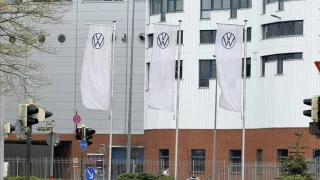 Volkswagen'nin iddialarına sendikalardan sert tepki