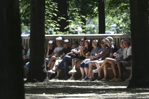 Almanya'da nüfusun yaşlanması sosyal bütçeyi rekor seviyeye taşıyor