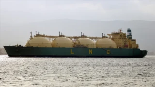 LNG piyasasındaki daralma tedarik seçeneklerine yöneltiyor